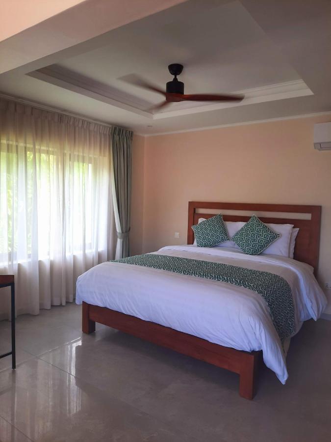 Blue Lagoon Baie Lazare  Екстер'єр фото