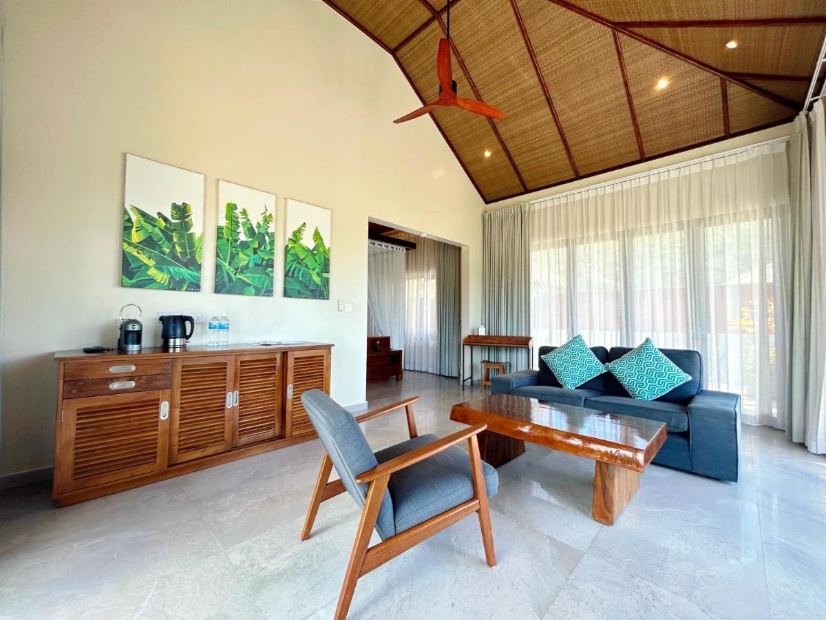 Blue Lagoon Baie Lazare  Екстер'єр фото